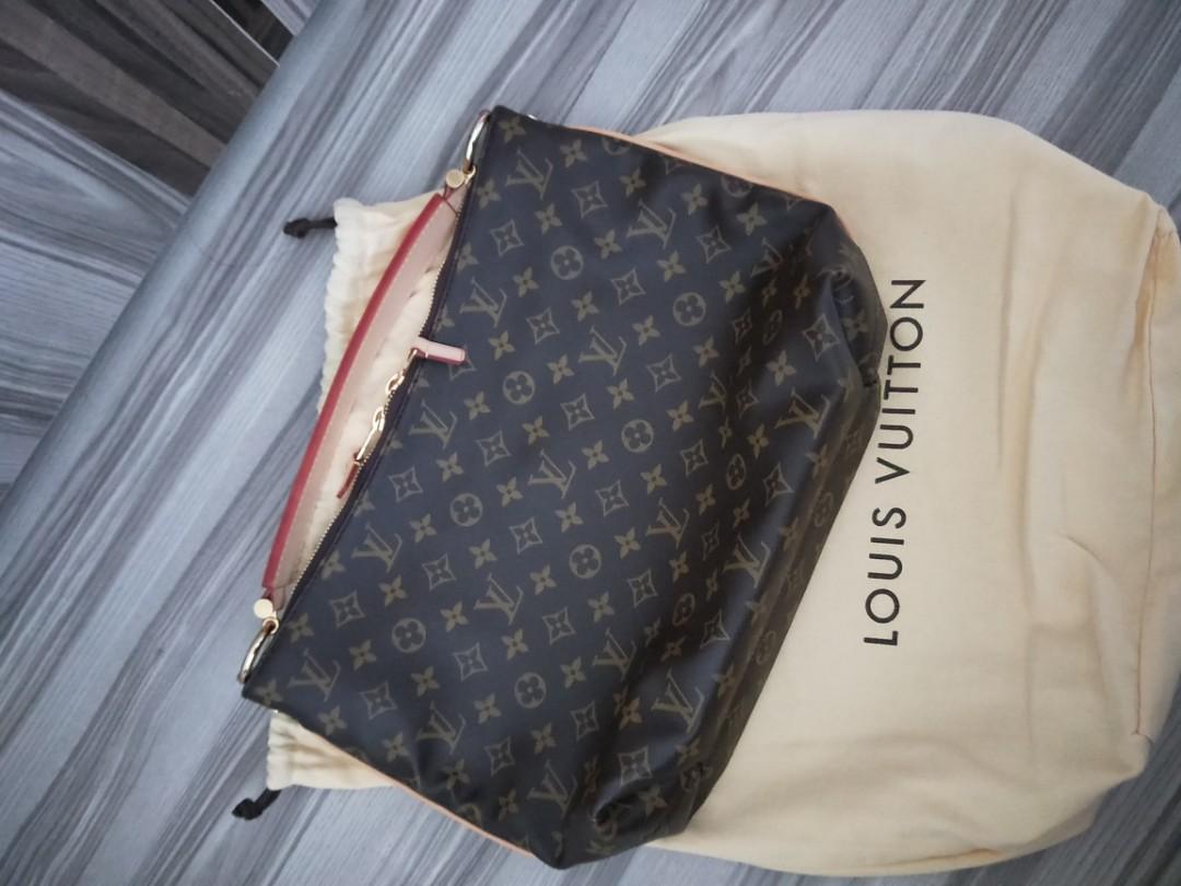 Pre-Owned Louis Vuitton Sully PM: Authentic 214250/1