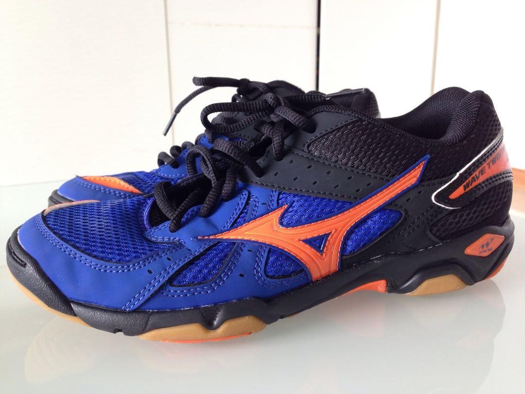 mizuno wave twister 4