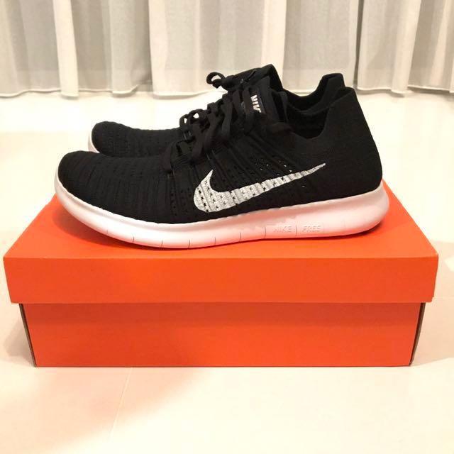 nike open trainers