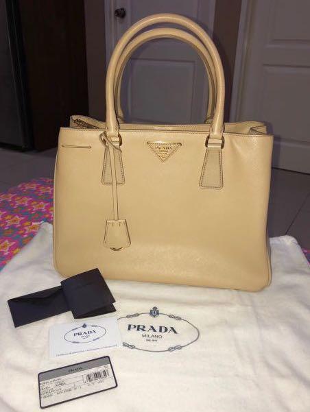 prada 1ba874
