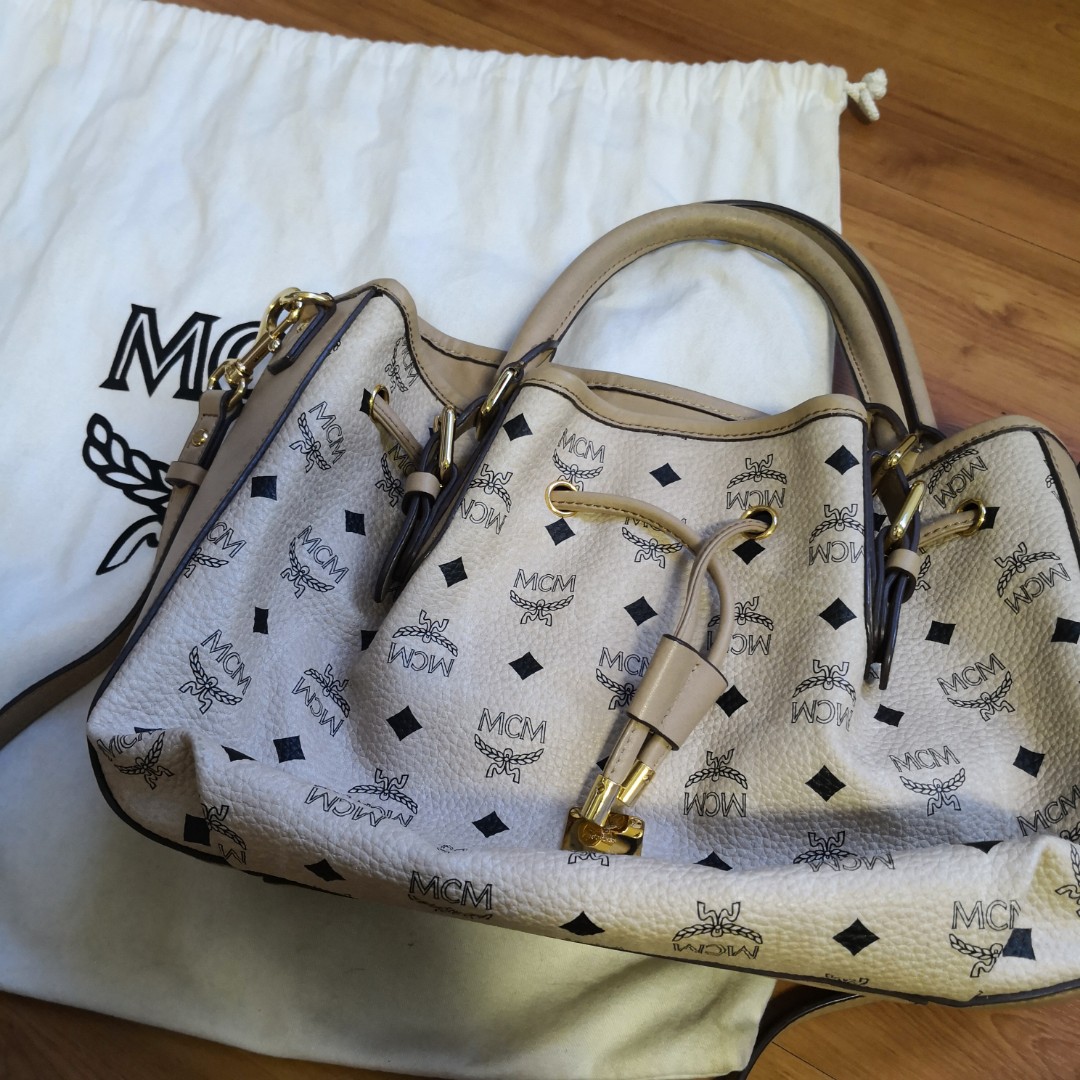 mcm drawstring medium