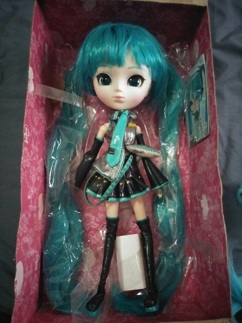 pullip hatsune miku