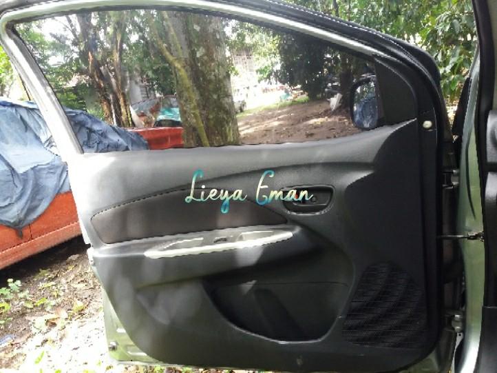 Toyota vios ( DOOR TRIM ) original, Auto Accessories on Carousell