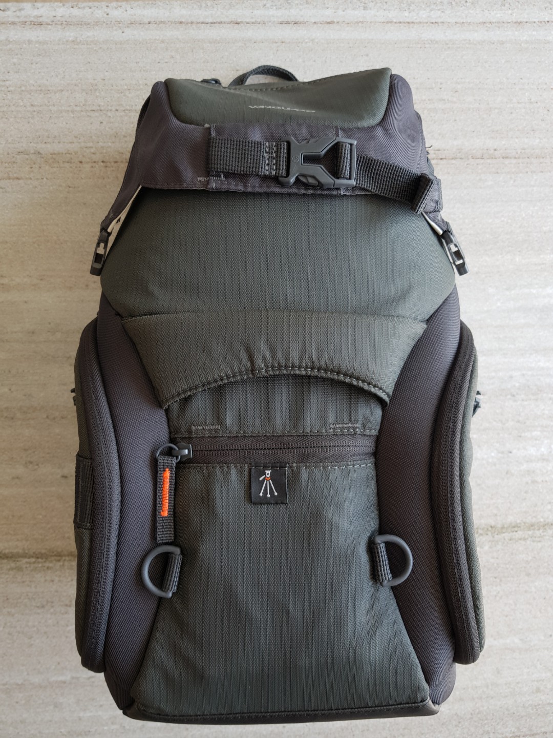 vanguard vk 35 camera backpack