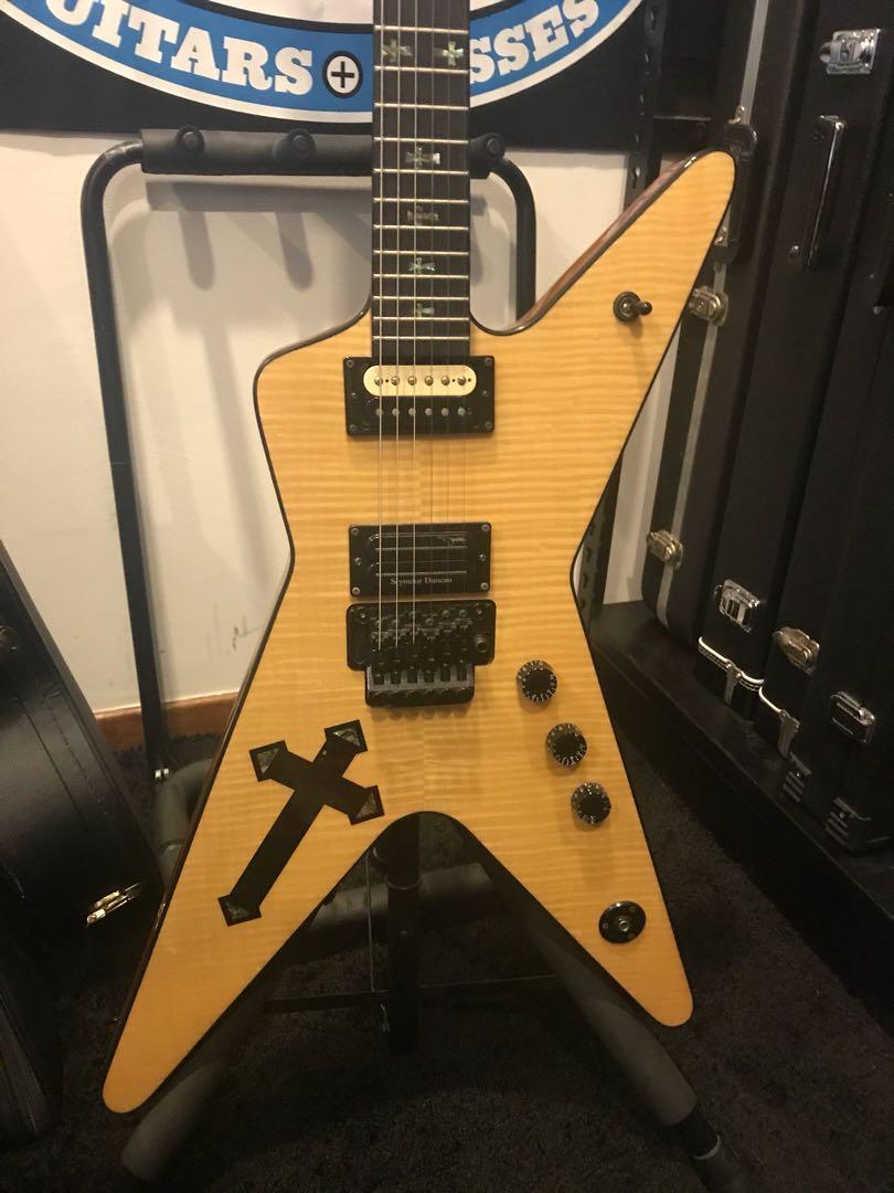Washburn Dimebag Darrell signature guitar, Hobbies & Toys, Music