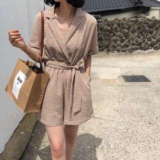 收腰西裝領格子連身短褲