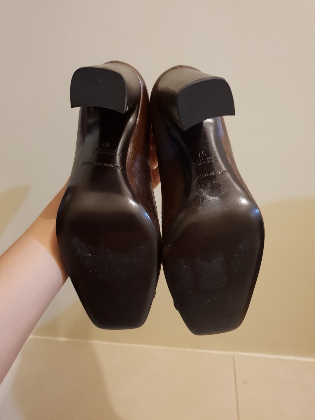 armani pumps
