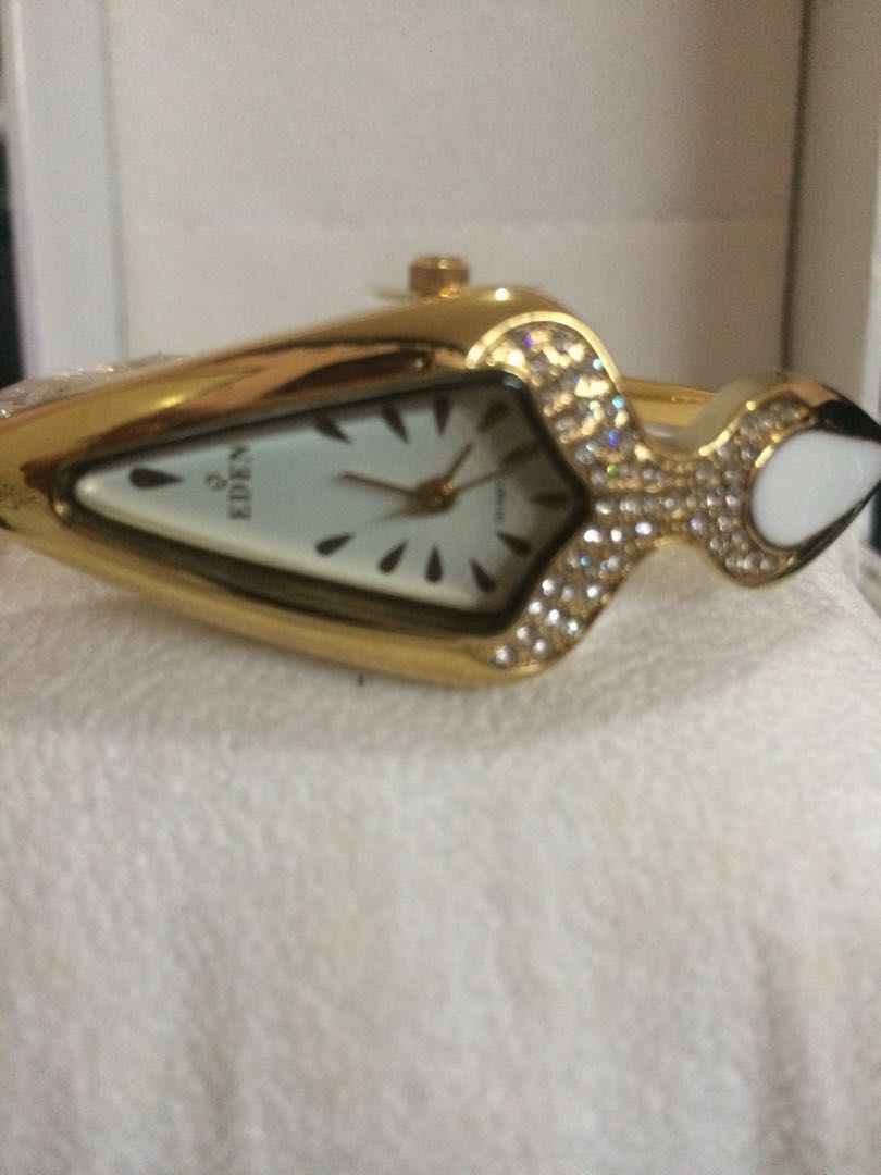 Domino diastar watch top