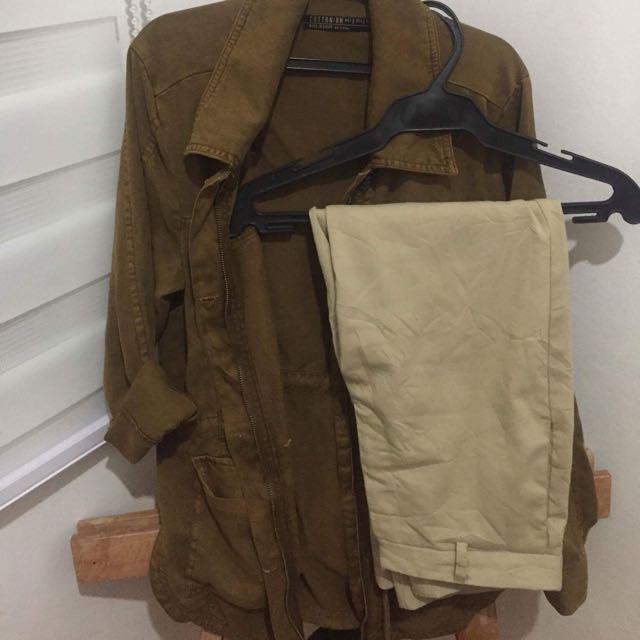 Brown Parka Cotton On (Category: Coats, Jackets and Outerwear) located in Taguig. Submitted by prfrialde (Listing ID 144866670, Image 1). Description: Missing one botton (top most) not really used.