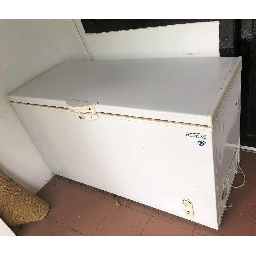 Chest Freezer 423 Litres Electronics Others On Carousell