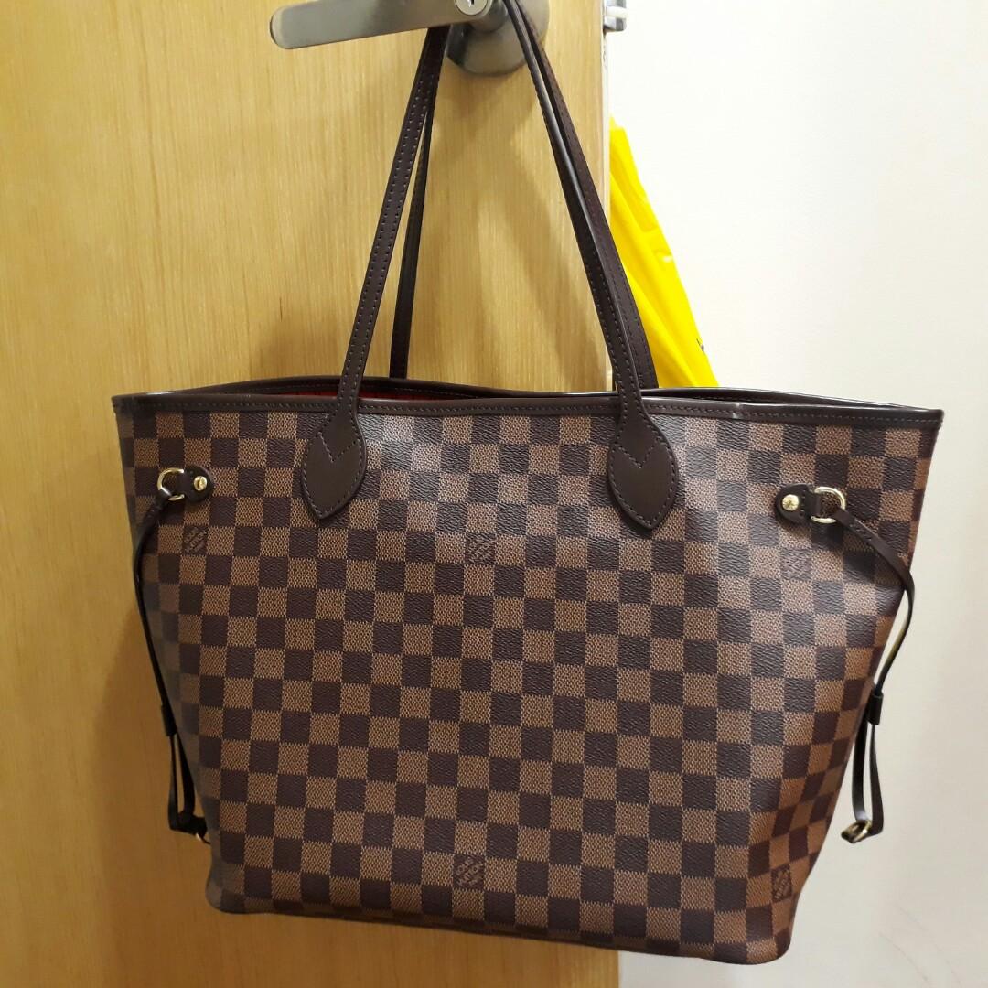 Louis Vuitton neverfull puffer bag, Women's Fashion, Bags & Wallets, Tote  Bags on Carousell