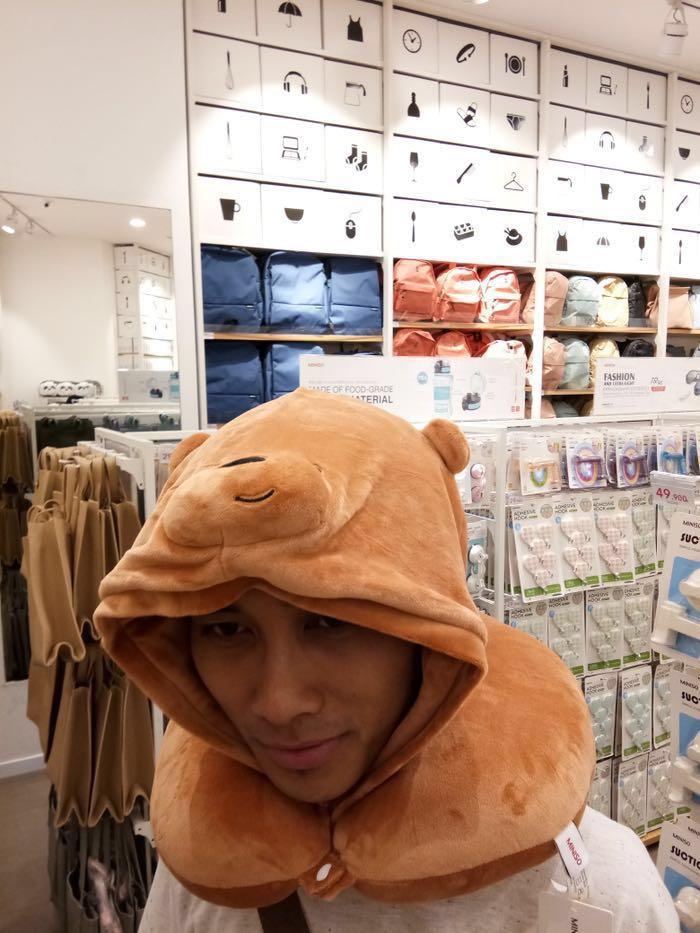 We bare bears hoodie miniso online