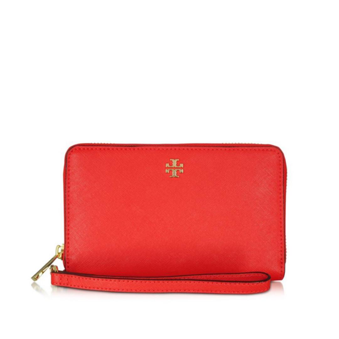 Tory burch shop robinson smartphone wristlet