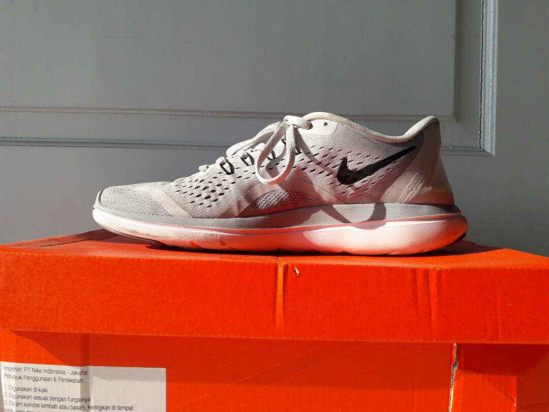 nike flex rn 2017