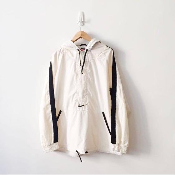 nike vintage white