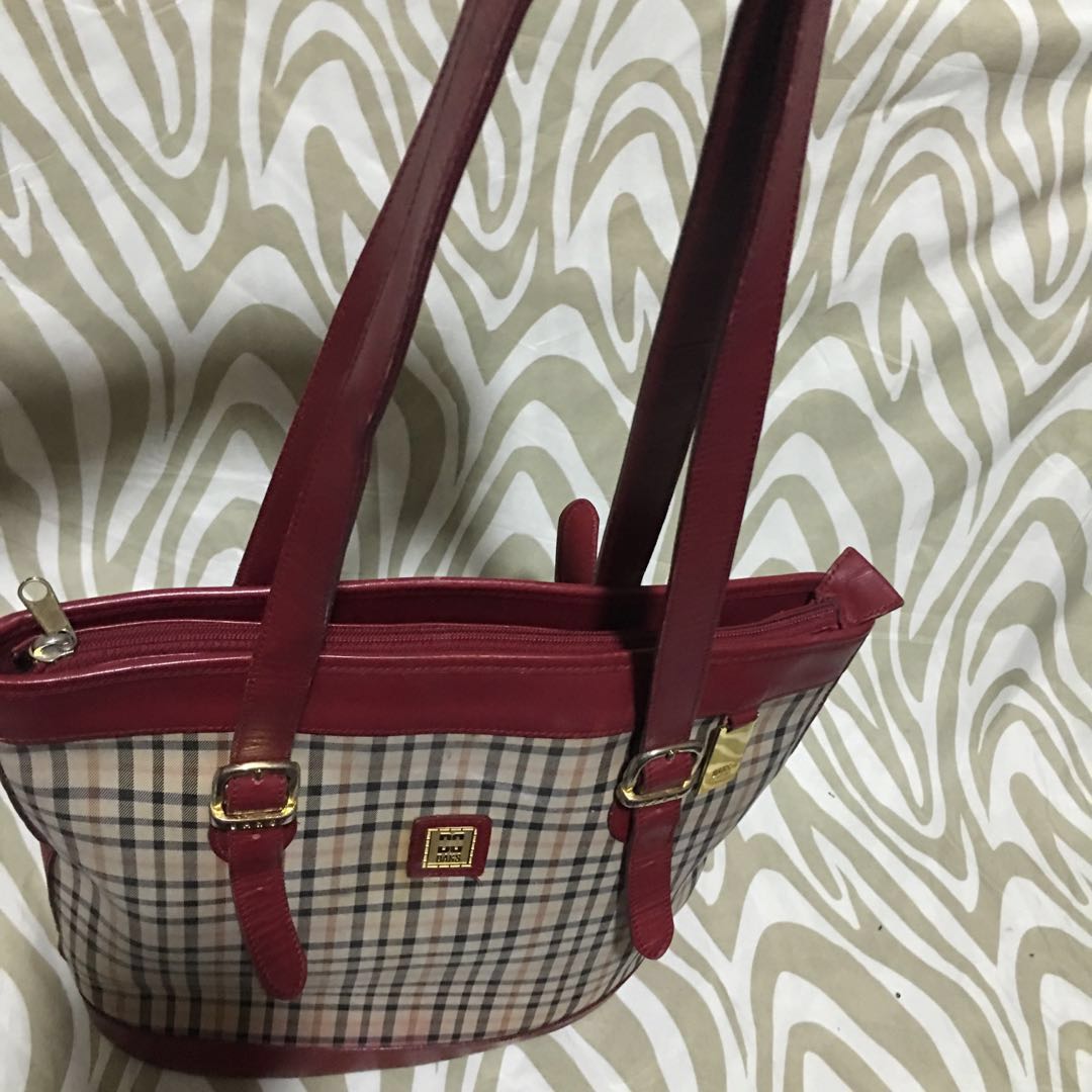 Daks tote sale bag