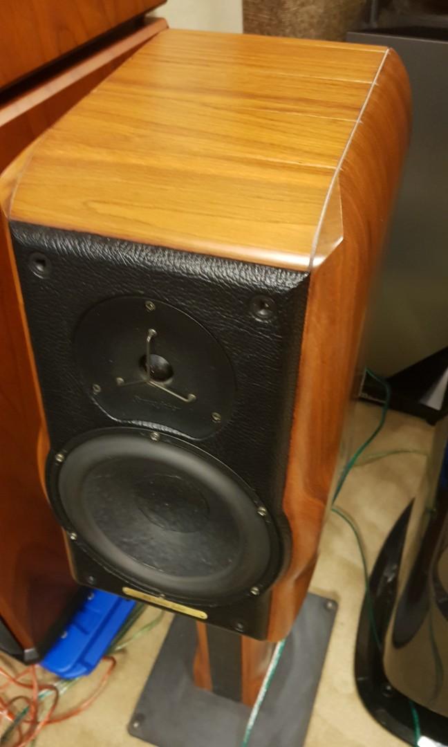 Sonus Faber electa amator II, Audio, Other Audio Equipment on Carousell