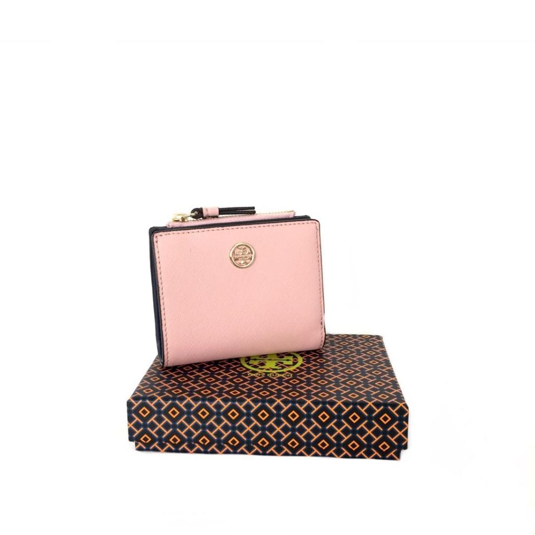 Tory Burch Robinson Mini Wallet - Pink, Olshop Fashion, Olshop Wanita di  Carousell