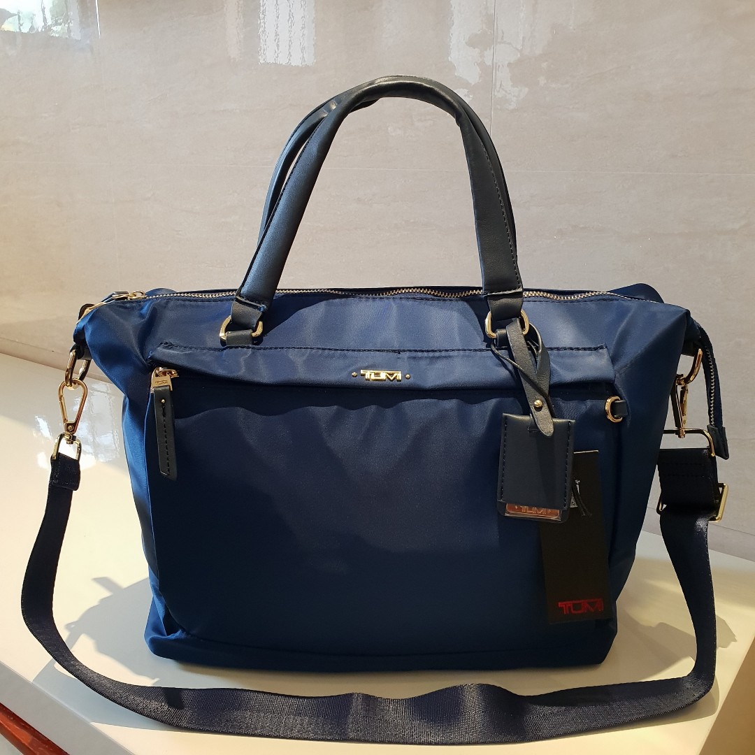 tumi voyageur duffel