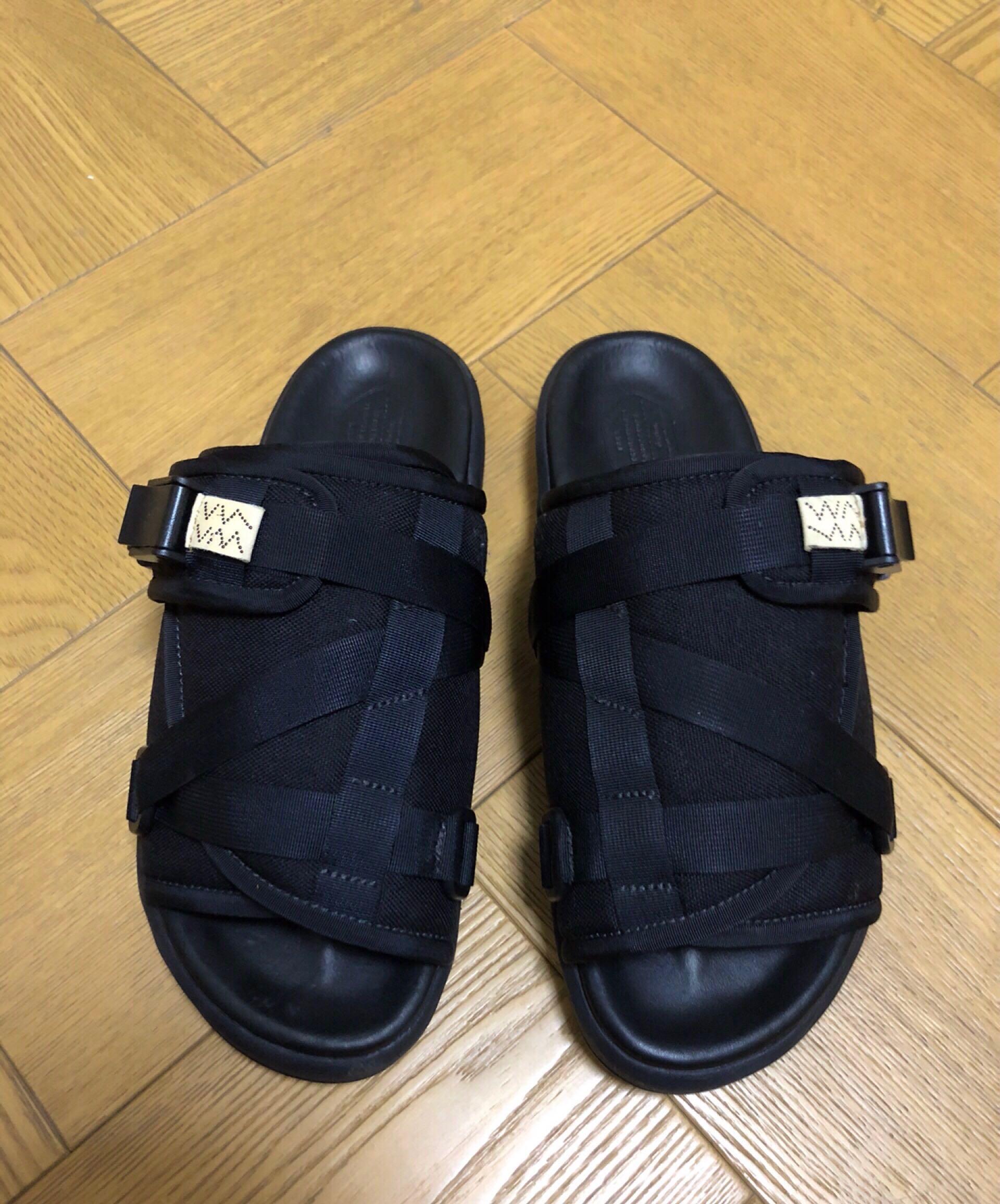 Footwear, Slippers \u0026 Sandals on Carousell