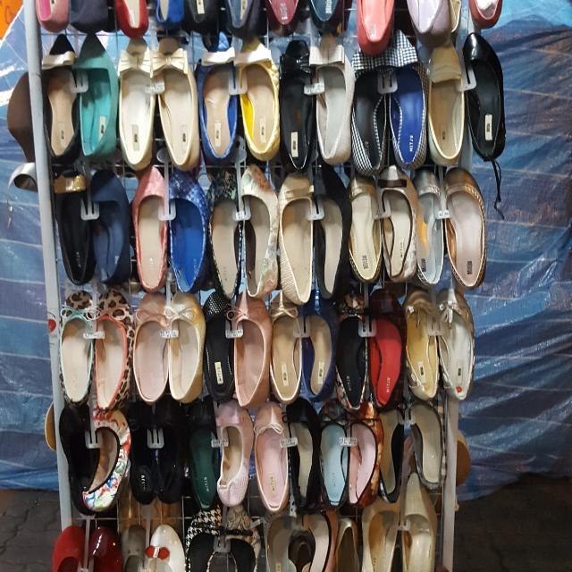 Warehouse hotsell womens shoes