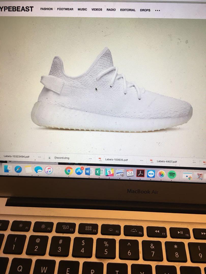 YEEZY boost 350 v2 Triple White 9 21 18 release size USA 10 Asia