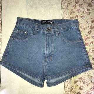 [NEW] PUNNY JEANS SHORTS