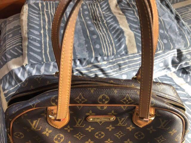 Louis Vuitton Bowling Handbag 346163