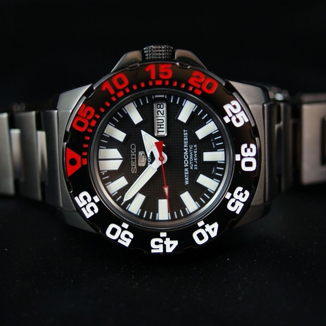 セイコー 5スポーツ ベビーモンスター SEIKO5 sports BABY ICE MONSTER