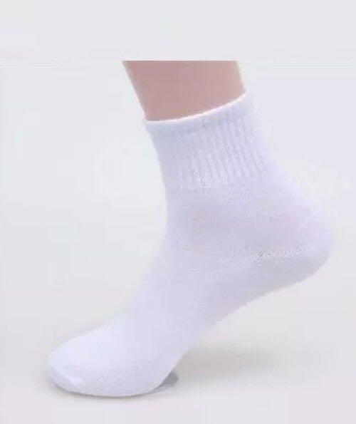 White ankle high socks clearance