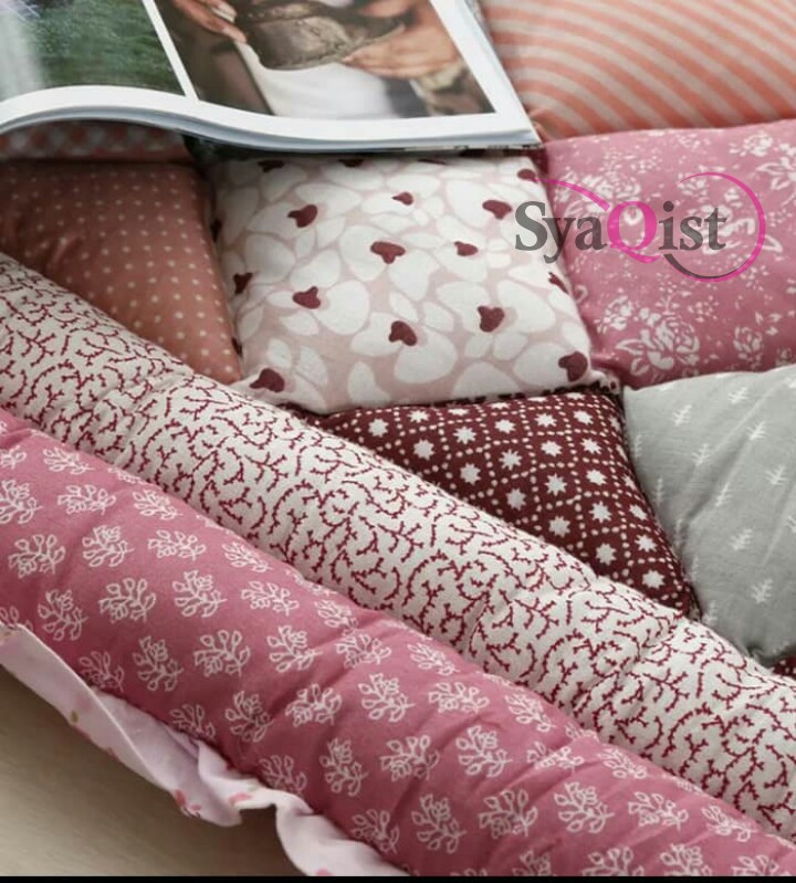 Carpet toto, Furniture & Home Living, Bedding & Towels on Carousell
