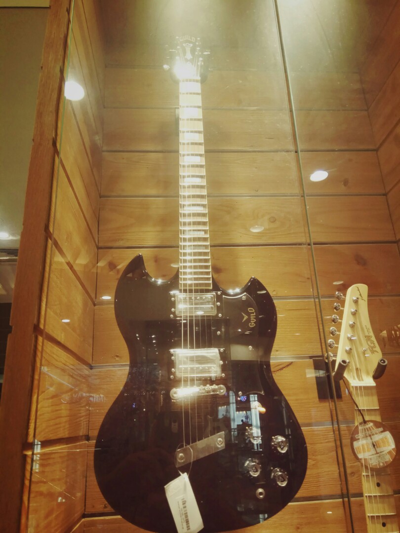 Custom Efek Gitar