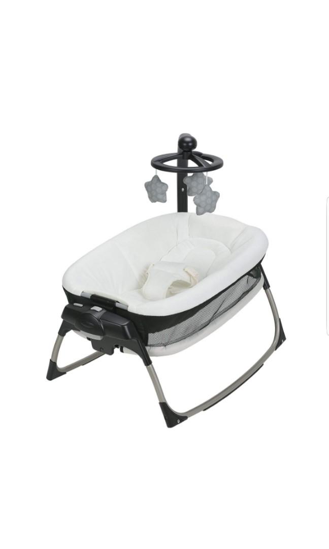 graco pack n play nearby napper