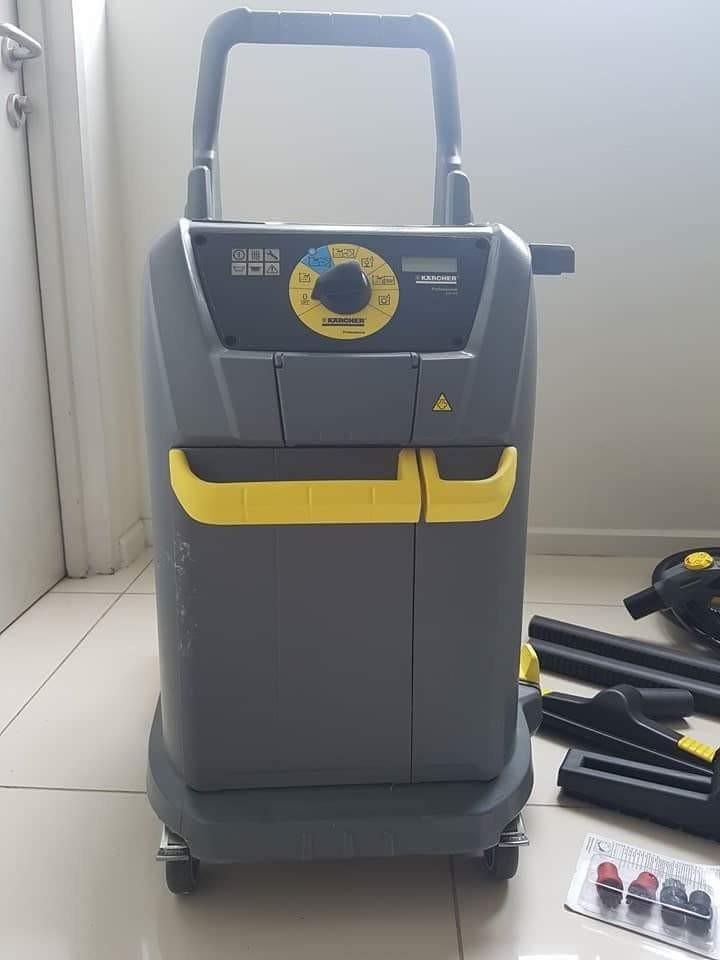 Karcher Steam Vacuum Cleaner SGV 8/5 GA, TV & Home Appliances, Vacuum
