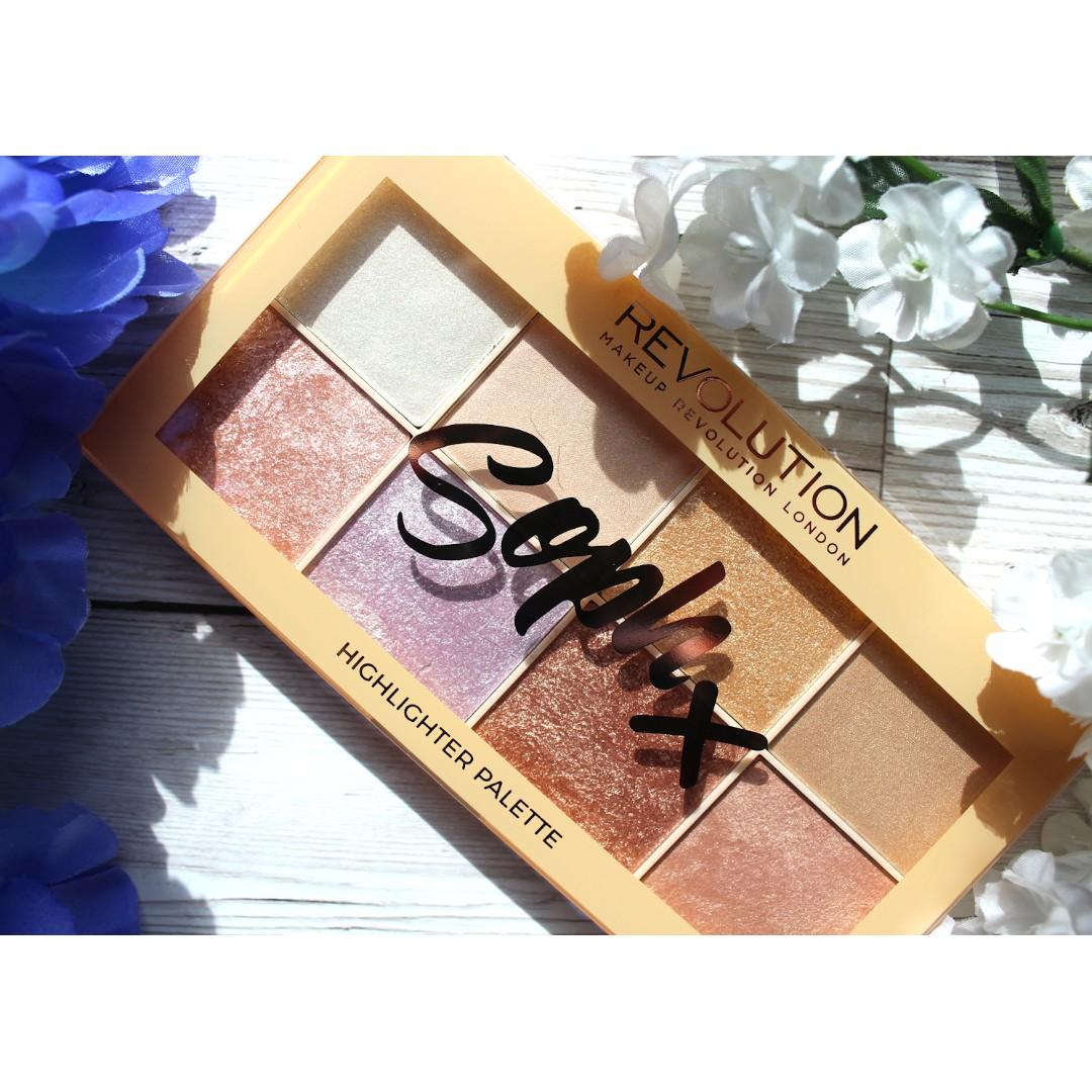 makeup revolution soph x highlighter palette