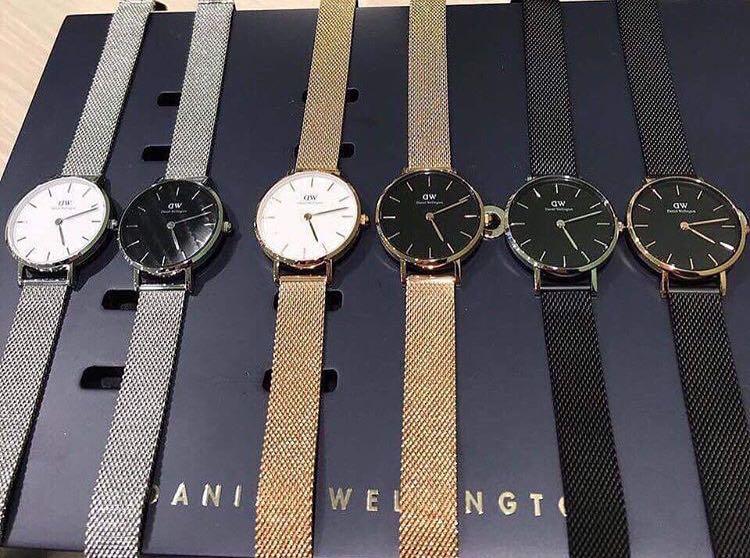 Original Daniel Wellington Watch w/ Bangle (Category: Women's Watches) located in Quezon City. Submitted by kellysht (Listing ID 191605799, Image 1). Description: Authentic 💯% w/free bangle Classic Petite in 32mm Complete inclusion direct supplier ❤️.