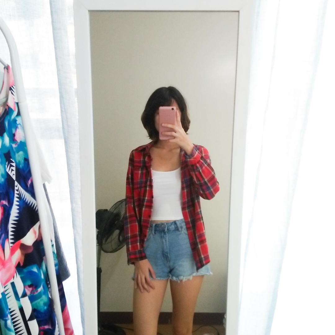 Red Plaid Polo, Crop Top and H☀M Denim ...