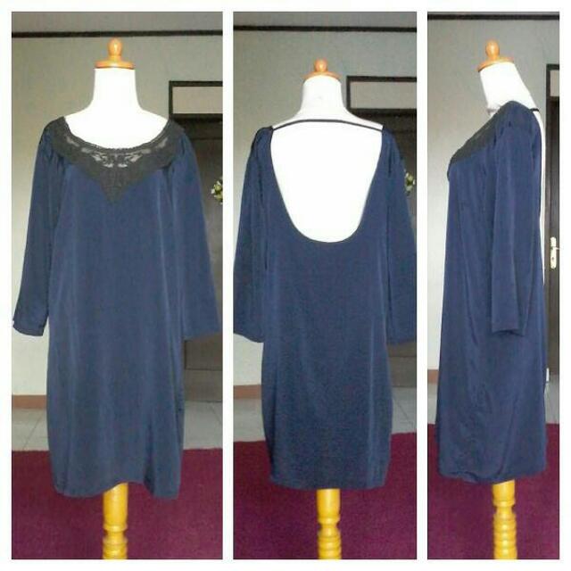 Preloved Dress Vero Moda Polyester Lemas Biru Dongker Kombi Bordir Hitam Size L Fesyen Wanita Pakaian Wanita Gaun Rok Di Carousell