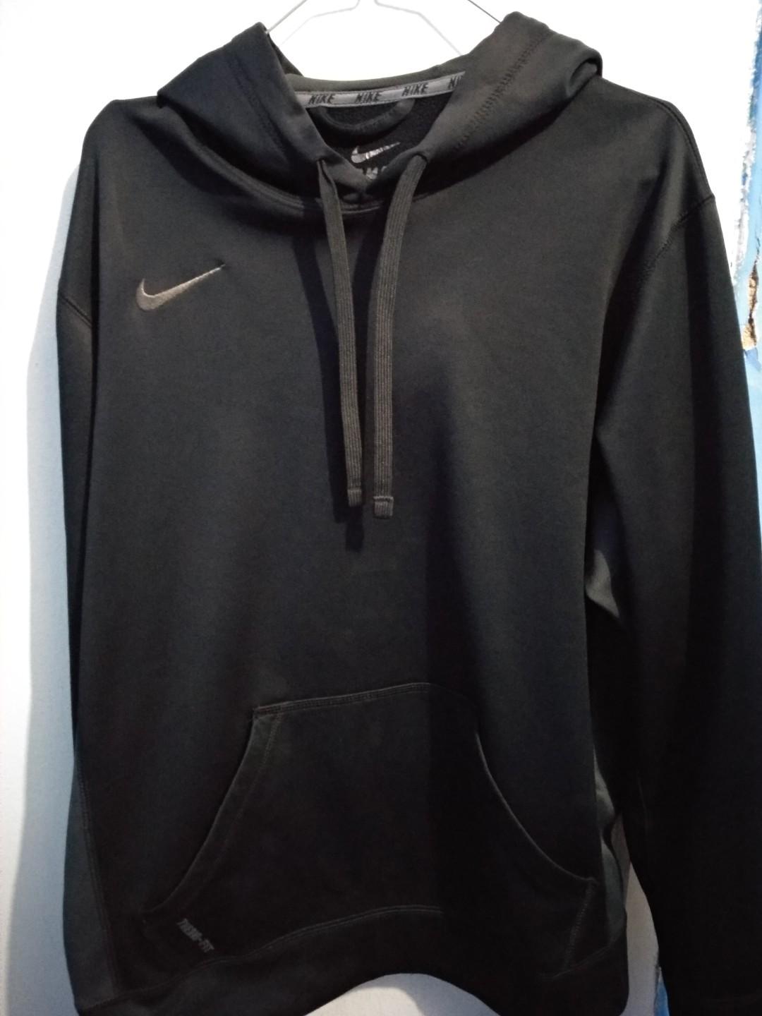 harga sweater nike