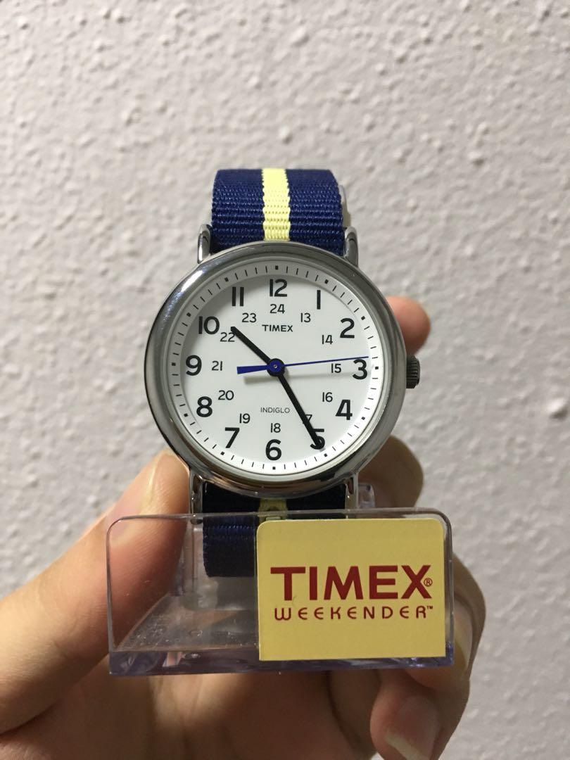 Timex Weekender Indiglo 38 mm Nylon Strap Watch, Luxury, Watches on  Carousell