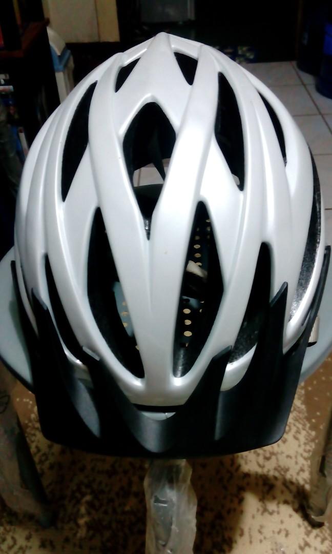 TREK interval Bicycle Helmet with 