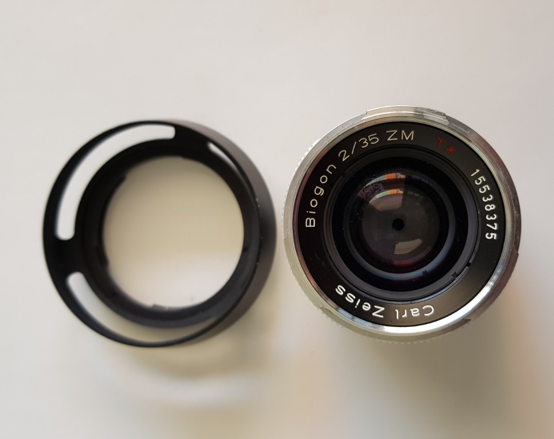 Zeiss 35mm F2 Biogon ZM with Original Zeiss Hood (Black), Photography