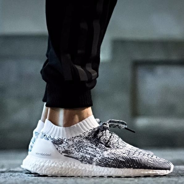 ultra boost uncaged oreo 3.0
