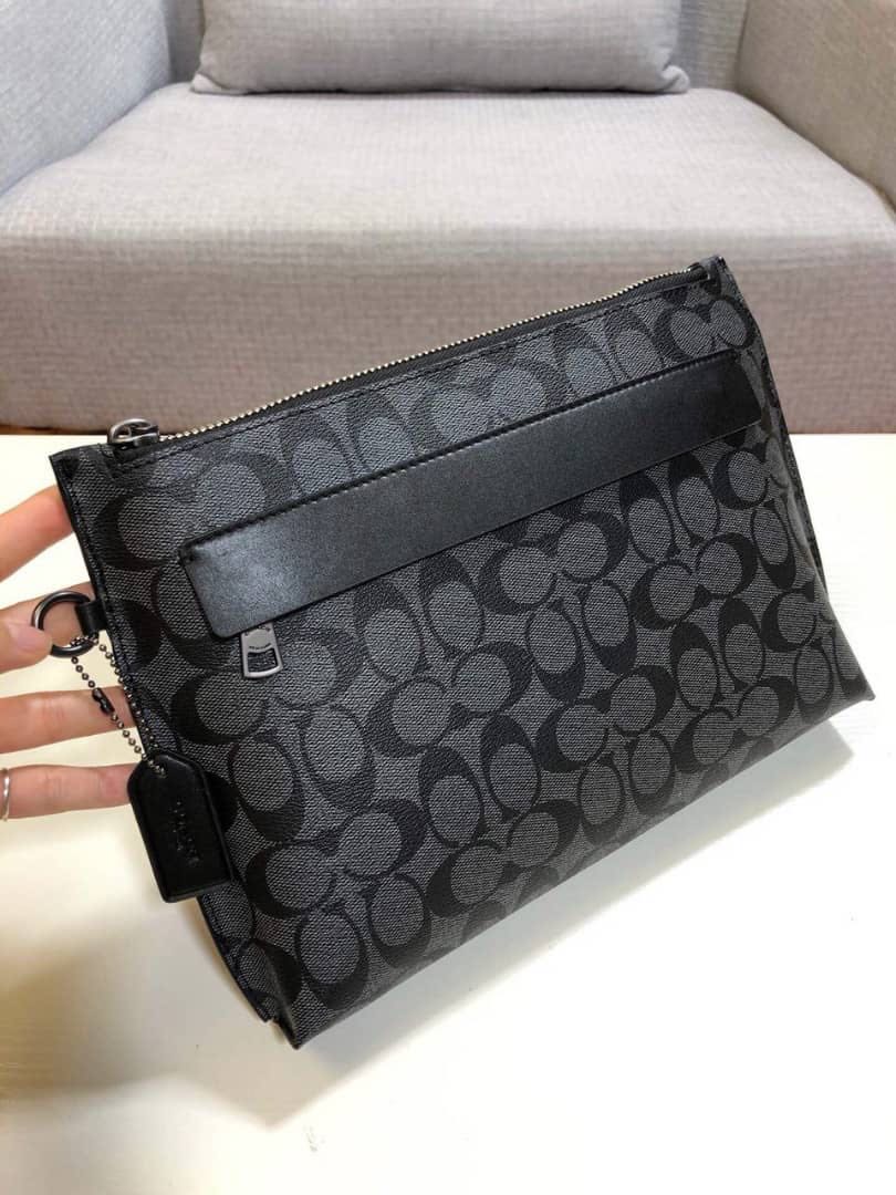 Men's carry all pouch sales