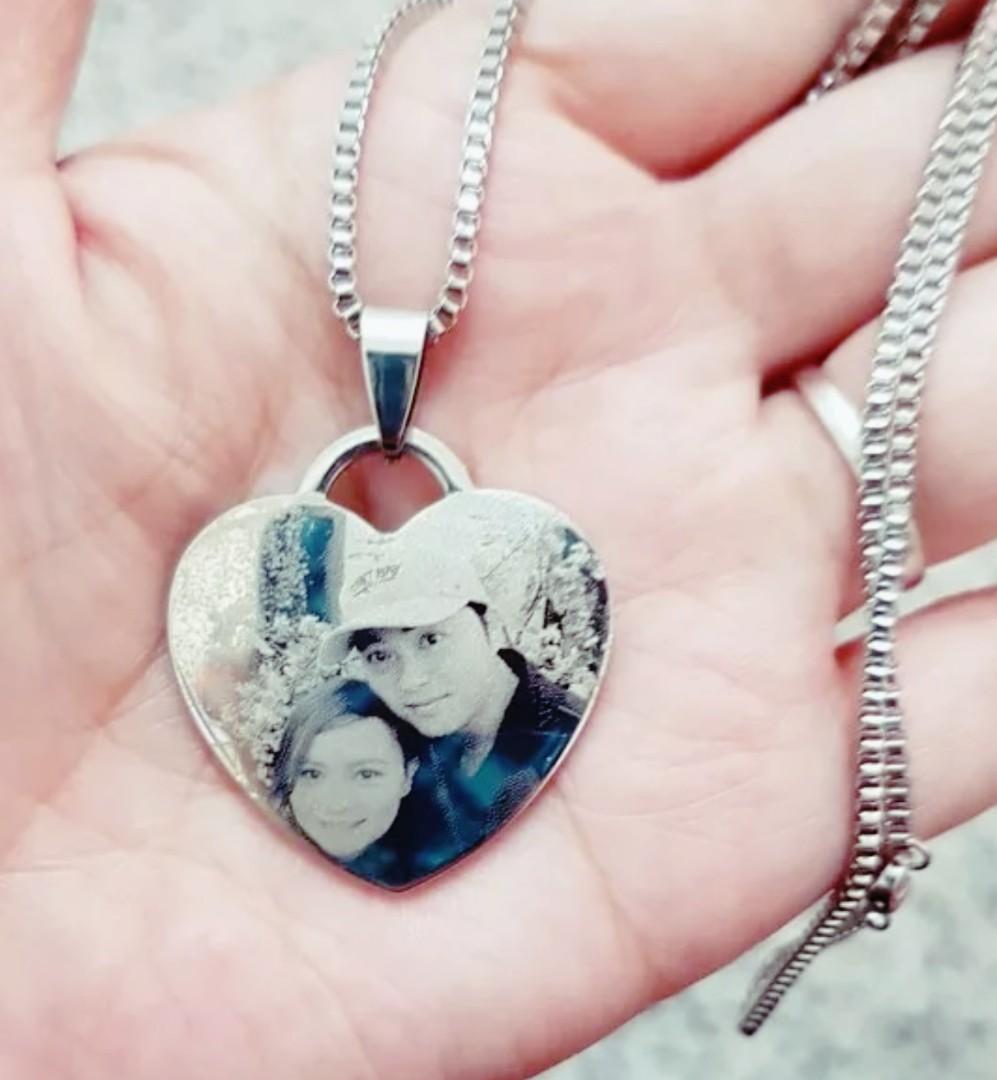Customized engraved photo necklace heart pendant necklace for