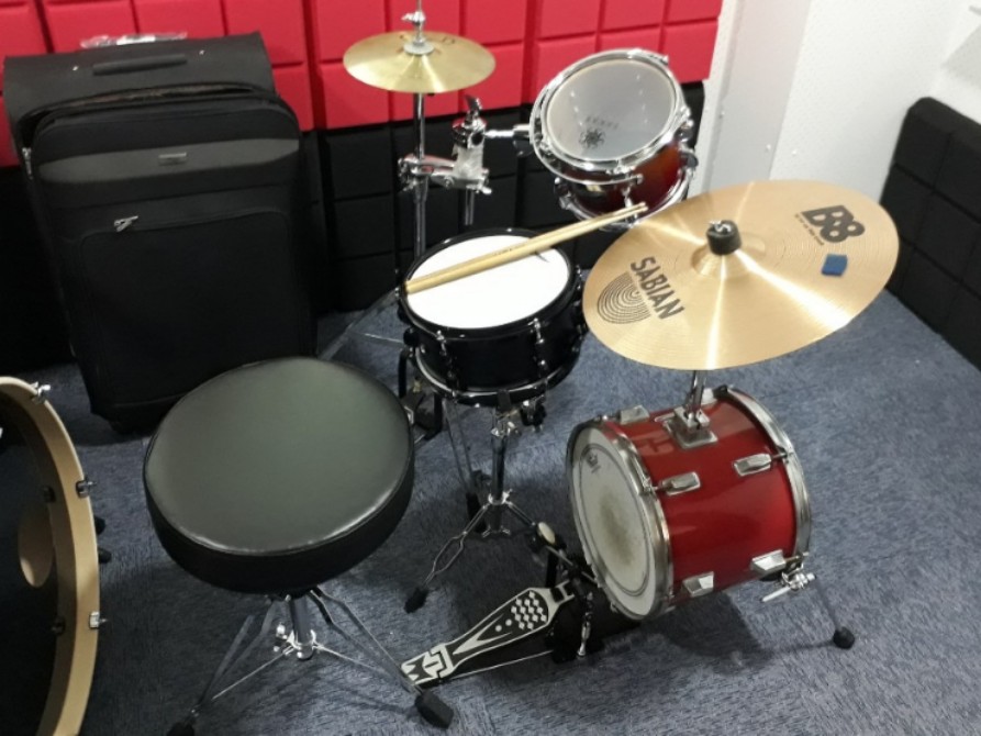 Drum Rental (inclusive delivery), Hobbies & Toys, Music & Media