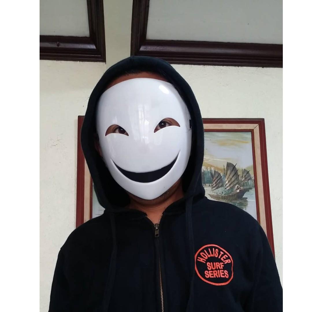 Get Wallpaper Party Mask Anime Black Bullet Smiley Mask Katagane Hiruko Mask Free HD