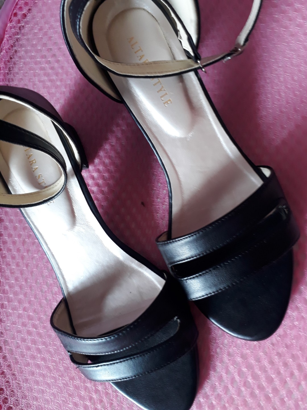 Heels Hak Tahu Tinggi 5cm Fesyen Wanita Sepatu Di Carousell