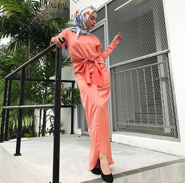 Lily women's shop clothing for sale