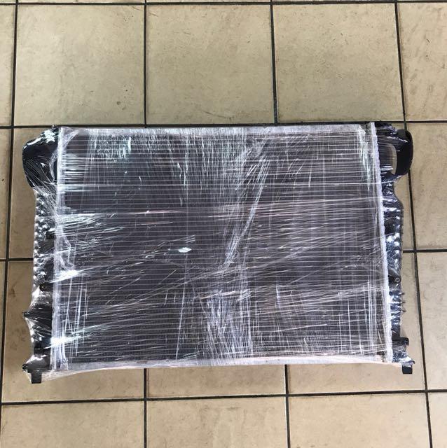 Mercedes Benz w220 s class radiator, Auto Accessories on Carousell